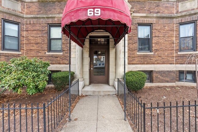 Building Photo - 69 Quint Ave