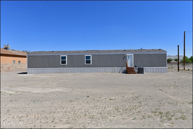 Building Photo - 3491 N Ascencion St