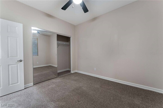 Building Photo - 1256 Sonatina Dr