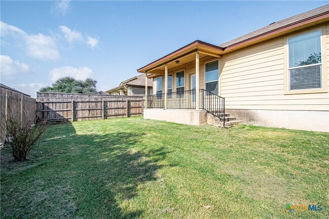 Building Photo - 1207 Fawn Lily Dr