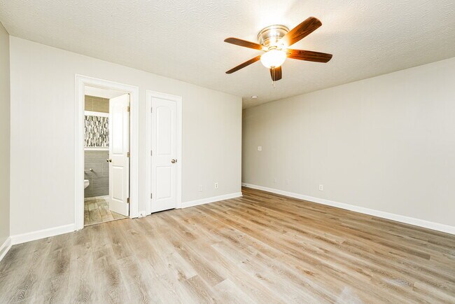 Building Photo - 2600 Trotters Walk Trail