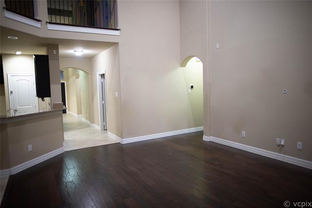 Building Photo - 907 Appalachian Dr