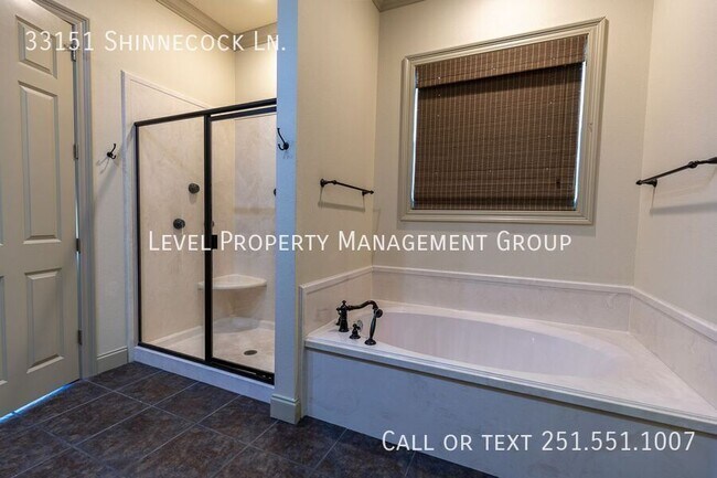 Building Photo - 33151 Shinnecock Ln