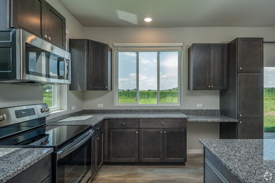 The Royal Villas at the Golf Links 601 County U Wrightstown WI 54180