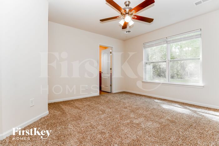 Building Photo - 174 Keaton Brook Dr