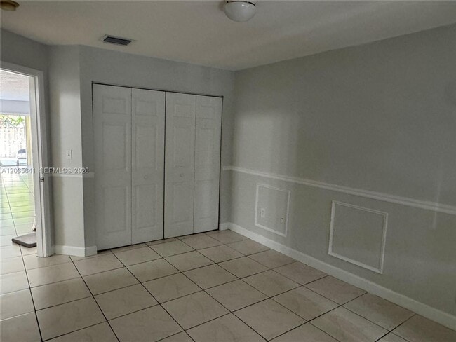 Building Photo - 3811 Simms St