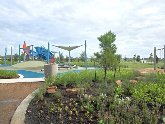 Building Photo - 26818 Zebra Grass Dr