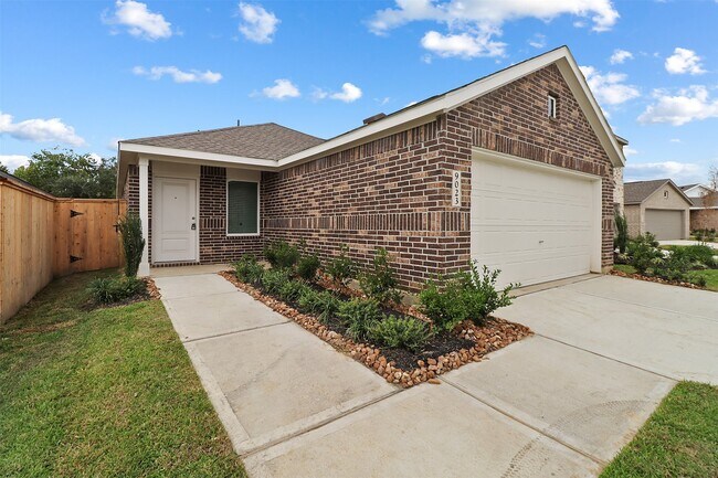 Building Photo - 9023 Rose Pelican Ln