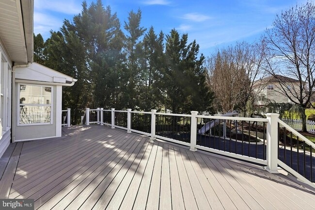 Building Photo - 19925 Interlachen Cir