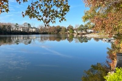 Building Photo - 5425 Port Royal Dr