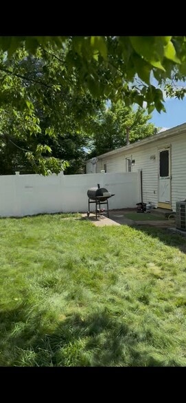 Building Photo - 5768 Stormcroft Ave