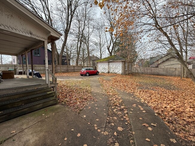 Building Photo - 309-311 Fitch St