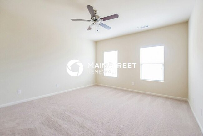 Building Photo - 4 Bedroom Pet-Friendly Home in Cartersvill...