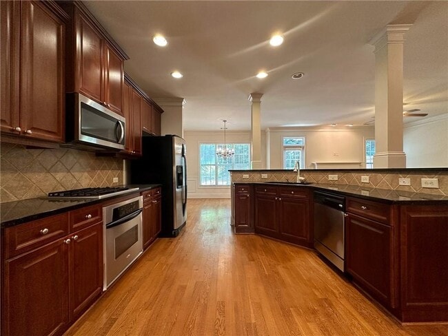 Building Photo - 5132 Meridian Ln