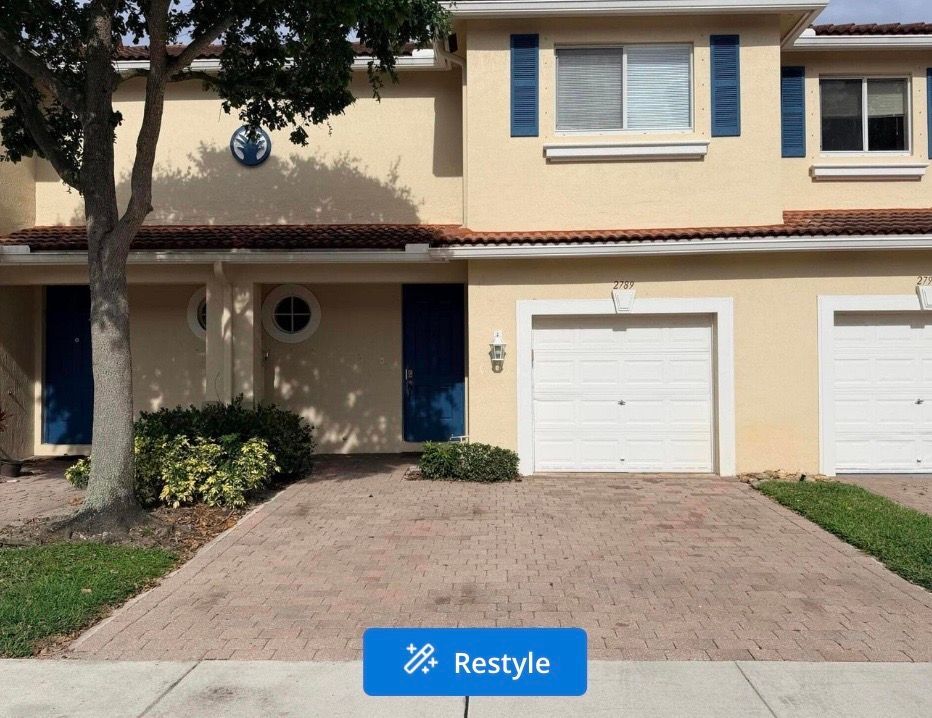 Building Photo - 2789 S Evergreen Cir