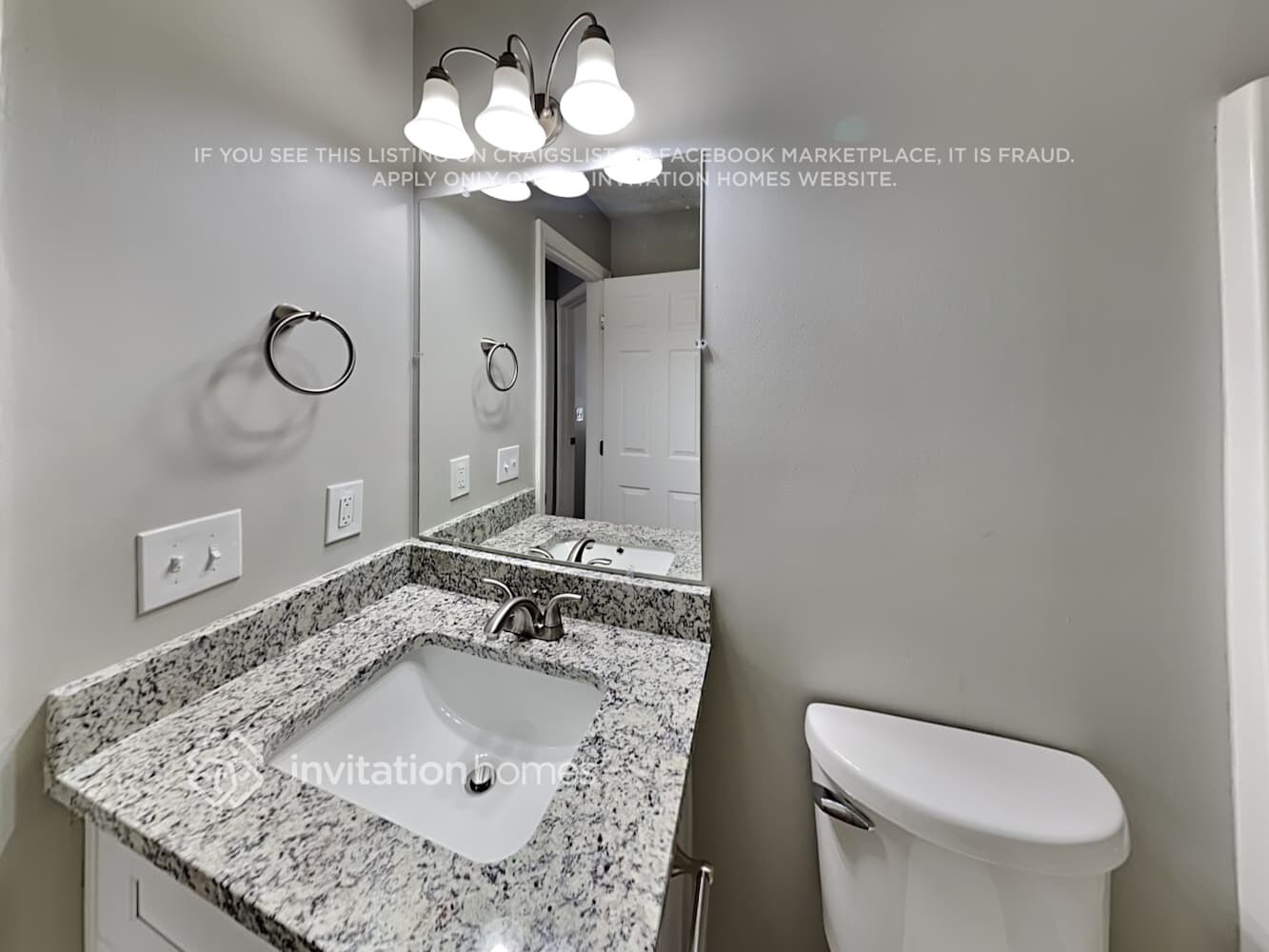 Building Photo - 5200 Gable Ridge Way