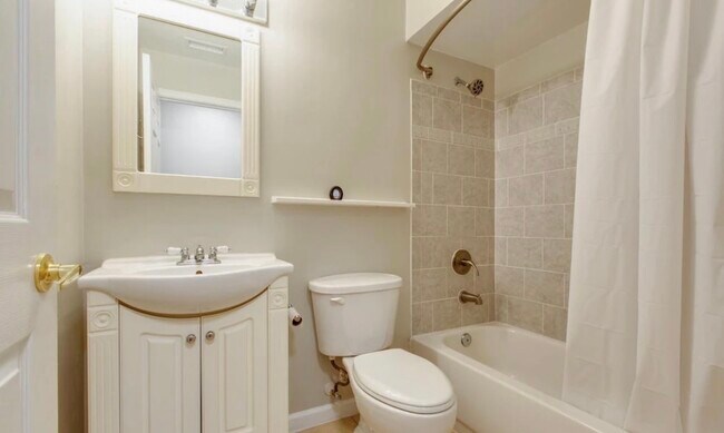 Building Photo - 8559 Falls Run Rd