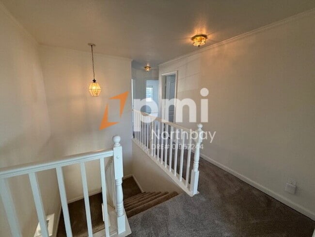 Building Photo - 893 Deerfield Pl