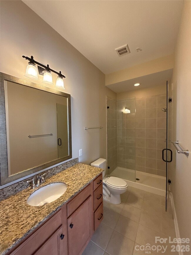 Building Photo - 2810 Selwyn Ave