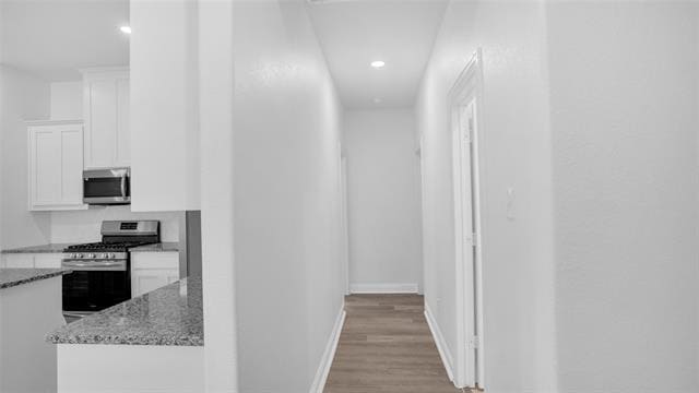 Building Photo - 1520 Summit View Ln