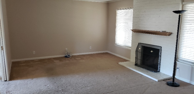 Building Photo - 2136 Dena Dr