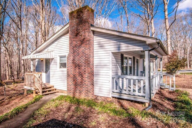 Building Photo - 1159 Camp Creek Rd