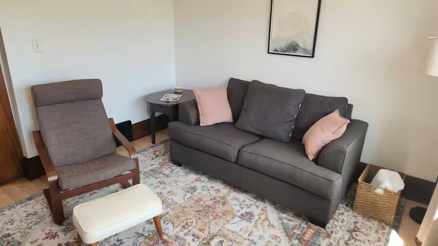 Building Photo - 1337 S 56th St