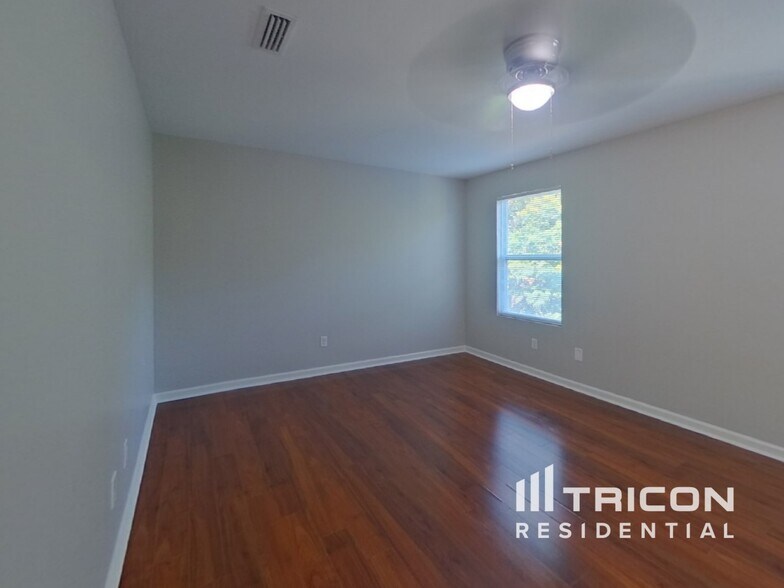 Building Photo - 625 Rook Rd