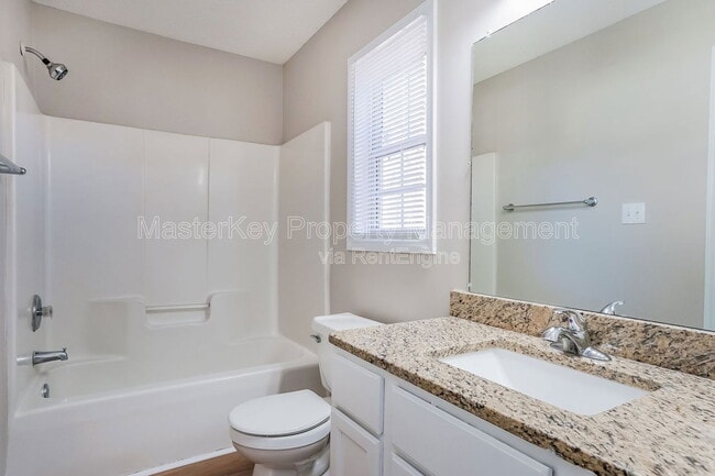 Building Photo - 5701 Woof Pl