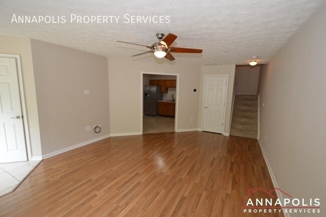 Building Photo - 30 Ironstone Ct