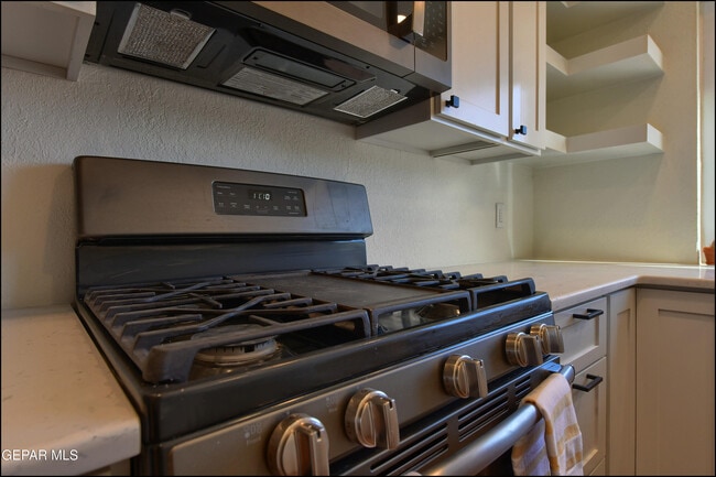 Building Photo - 3609 Okeefe Dr