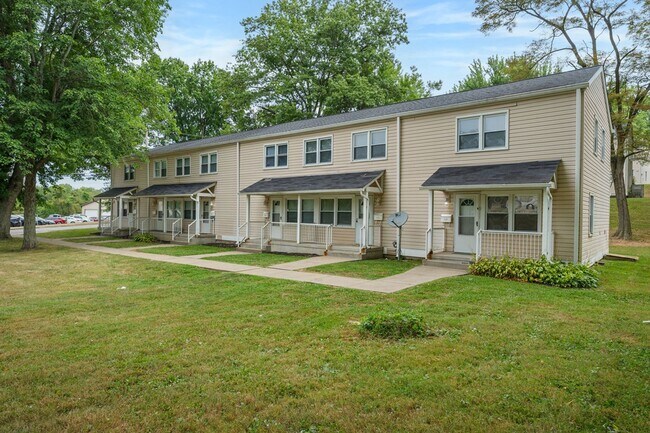 Building Photo - Scenic Hills Homes | 2 Bedroom & 1 Bathroom - Apply Now and Secure this unit!!