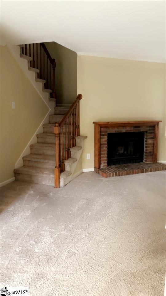Building Photo - 610 Summer Woods Dr