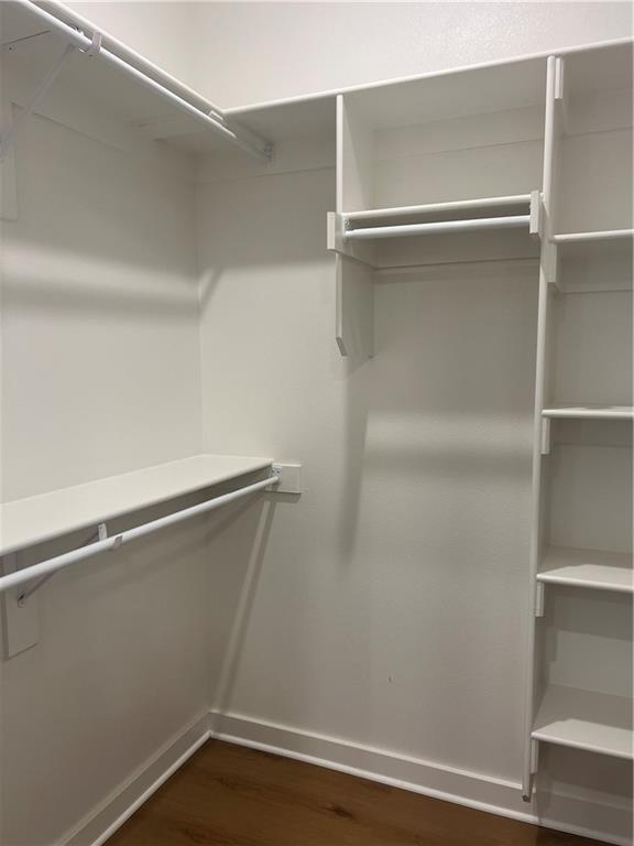 Building Photo - 550 Cosmos St