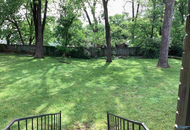 Primary Photo - 2408 Whitesburg Dr