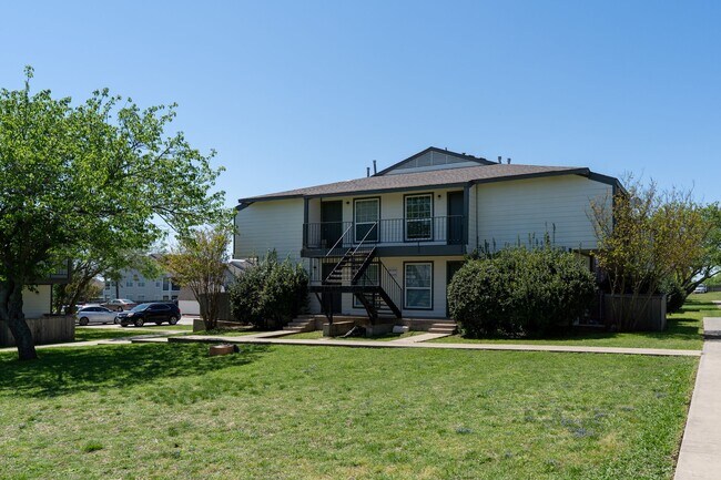 Primary Photo - Crestridge Apartments