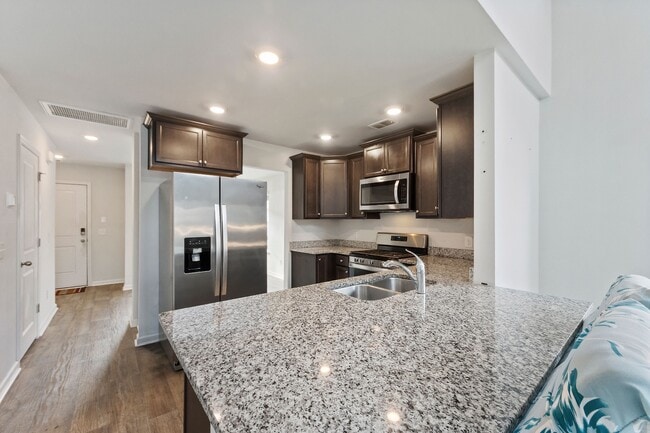 Building Photo - 9784 Transplanter Cir