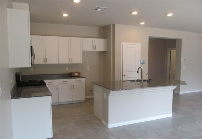 Building Photo - 8324 S Miller Ln