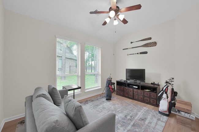 Building Photo - 66 N Whistling Swan Pl