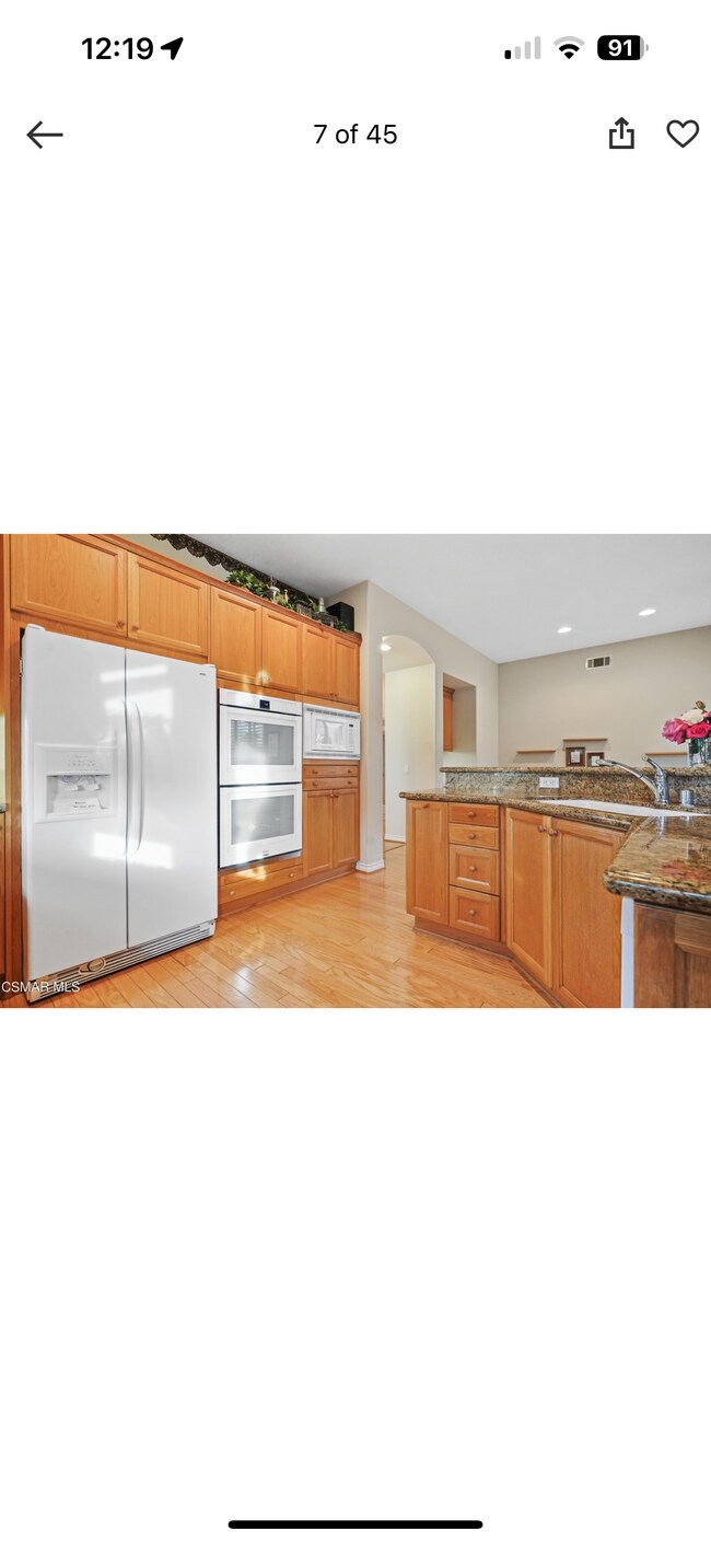 Building Photo - 4696 Via Grande