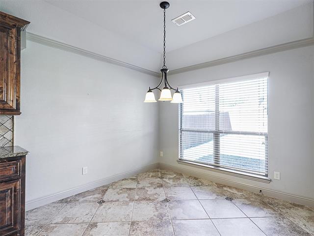 Building Photo - 909 Lake Meadow Ln