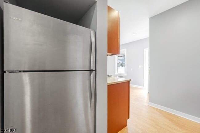 Building Photo - 38 Semel Ave