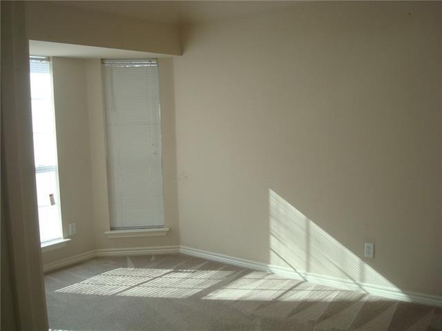Building Photo - 1708 Martinique Dr
