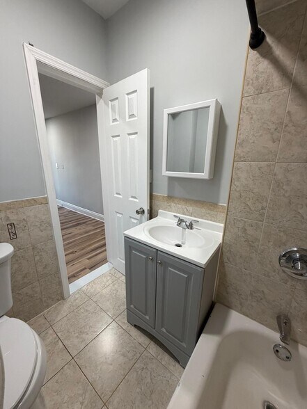 Building Photo - 51 Columbia Ave