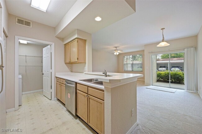Building Photo - 4635 St Croix Ln