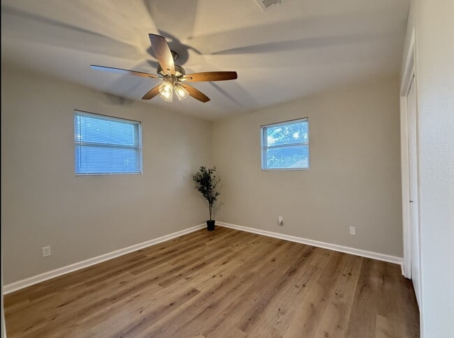 Building Photo - Where Classic Charm Meets Modern Comfort in Midway ISD