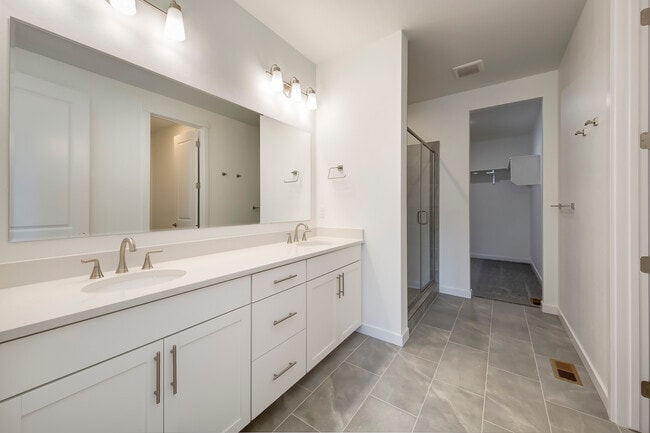 Building Photo - 11171 W Heliopsis Dr
