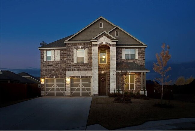 Primary Photo - 105 Golden Bear Dr