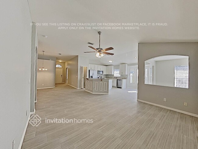 Building Photo - 1831 Greystone Heights Dr