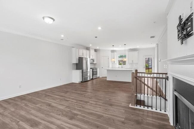 Building Photo - 6308 Brookwater Vw